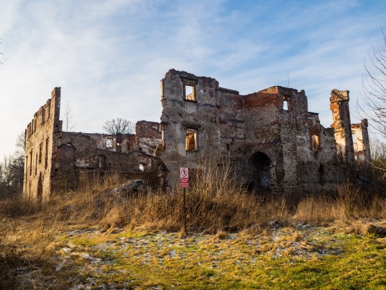 Ruiny zamku Grodztwo.