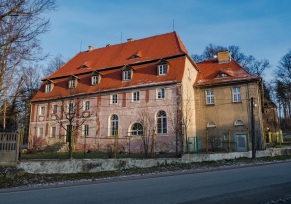Zespół Pałacowy w Czarnym Borze, obecnie Szpital Lecznictwa Odwykowego